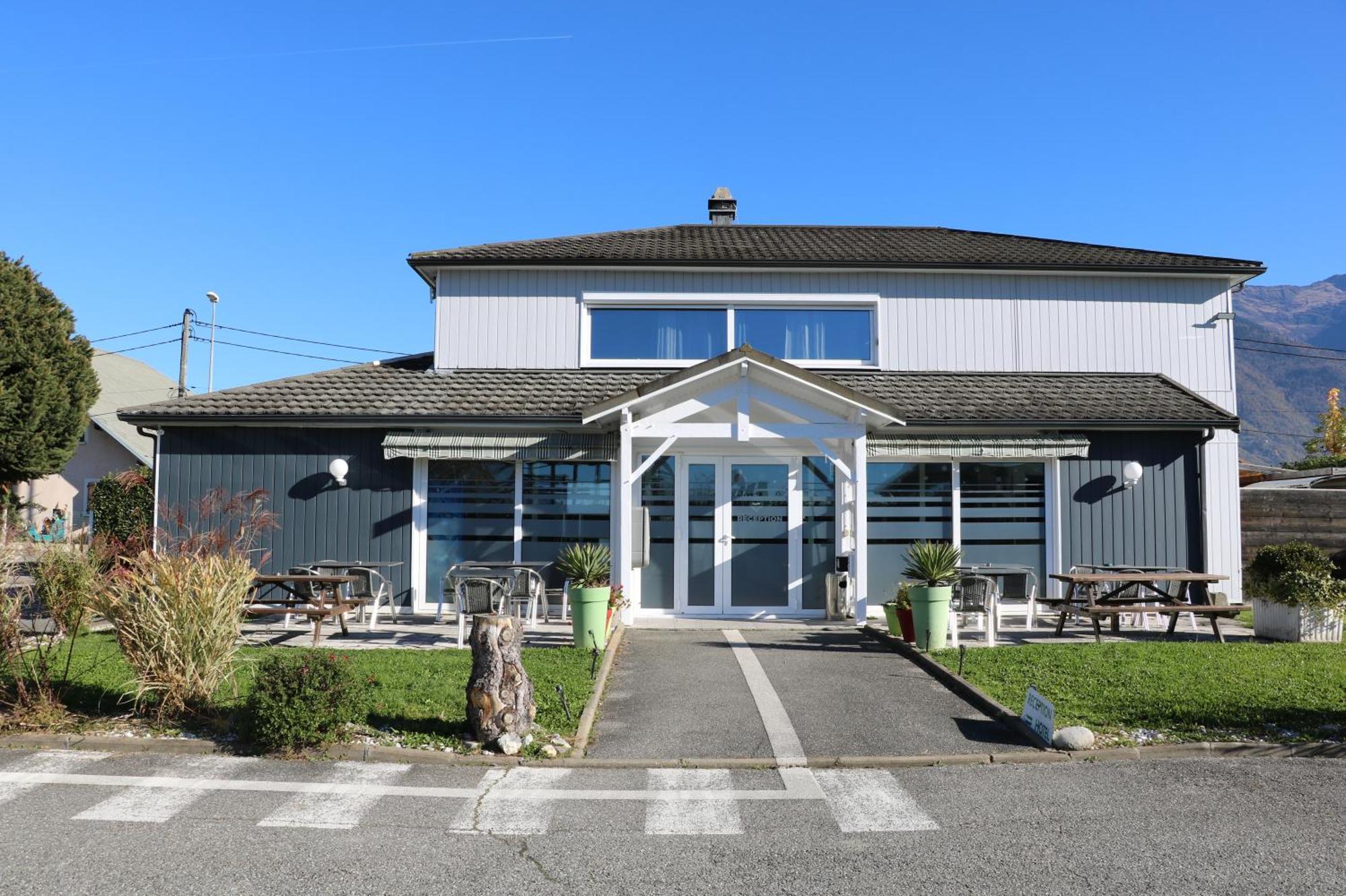 Fasthotel Albertville Buitenkant foto